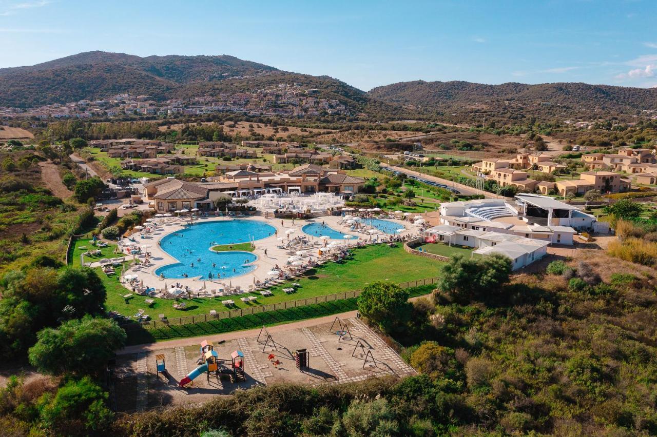 Janna e Sole Resort Budoni Extérieur photo